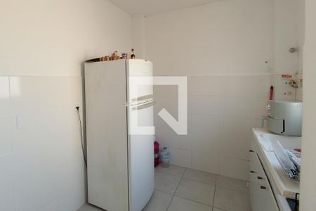 Cozinha de apartamento à venda com 2 quartos, 74m² em Rubem Berta, Porto Alegre