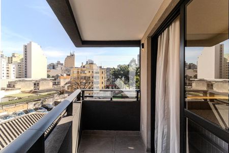 Varanda de kitnet/studio para alugar com 1 quarto, 34m² em Santa Cecilia, São Paulo