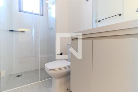 Banheiro de kitnet/studio para alugar com 1 quarto, 34m² em Santa Cecilia, São Paulo