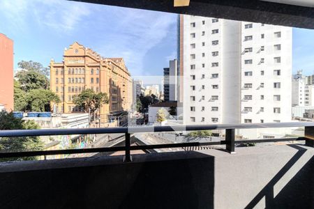 Varanda de kitnet/studio para alugar com 1 quarto, 34m² em Santa Cecilia, São Paulo