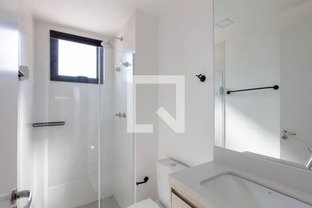 Banheiro de kitnet/studio para alugar com 1 quarto, 34m² em Santa Cecilia, São Paulo