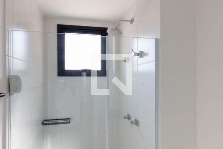 Banheiro de kitnet/studio para alugar com 1 quarto, 34m² em Santa Cecilia, São Paulo