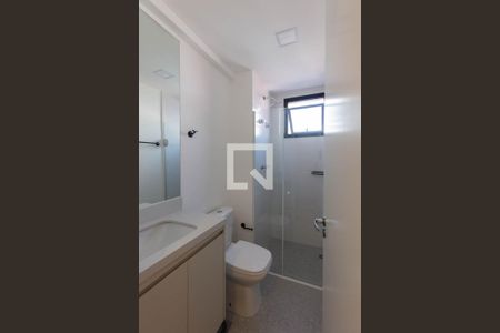 Banheiro de kitnet/studio para alugar com 1 quarto, 30m² em Santa Cecilia, São Paulo