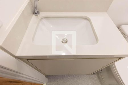 Banheiro de kitnet/studio para alugar com 1 quarto, 25m² em Santa Cecilia, São Paulo