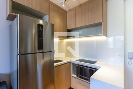 Cozinha de kitnet/studio para alugar com 1 quarto, 25m² em Santa Cecilia, São Paulo