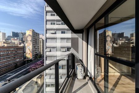 Varanda de kitnet/studio para alugar com 1 quarto, 34m² em Santa Cecilia, São Paulo