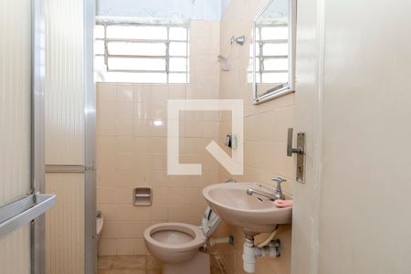 Banheiro de casa para alugar com 2 quartos, 140m² em Vila Congonhas, São Paulo