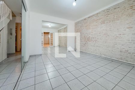 Sala de casa à venda com 1 quarto, 120m² em Vila Mariana, São Paulo