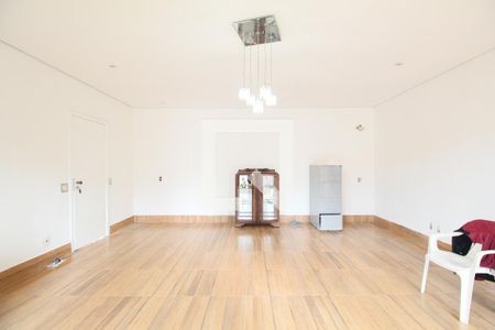 Sala de casa para alugar com 2 quartos, 150m² em 0, São Paulo