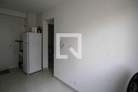 Sala de apartamento para alugar com 2 quartos, 32m² em Vila Ema, São Paulo
