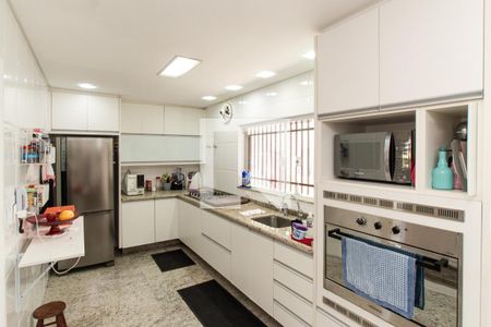 Cozinha de casa à venda com 3 quartos, 235m² em Jardim Guapira, São Paulo