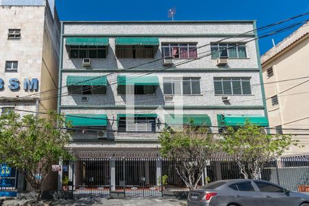 Fachada do Prédio de apartamento para alugar com 2 quartos, 74m² em Vila da Penha, Rio de Janeiro
