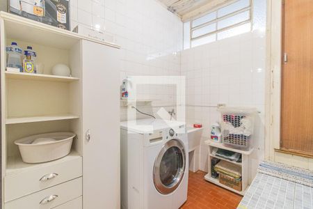 Área de Serviço de casa para alugar com 3 quartos, 231m² em Santa Tereza, Porto Alegre