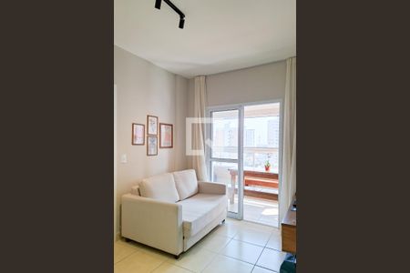 Sala de apartamento para alugar com 1 quarto, 45m² em Aviação, Praia Grande