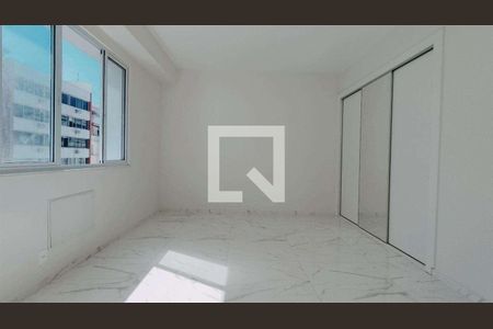 Apartamento à venda com 3 quartos, 167m² em Copacabana, Rio de Janeiro