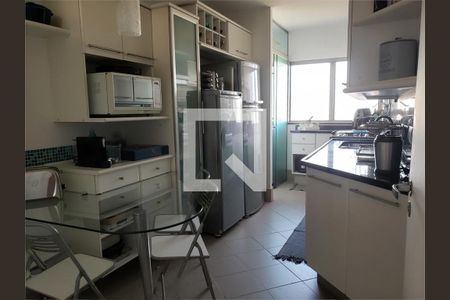 Apartamento à venda com 2 quartos, 85m² em Jardim Petropolis, São Paulo