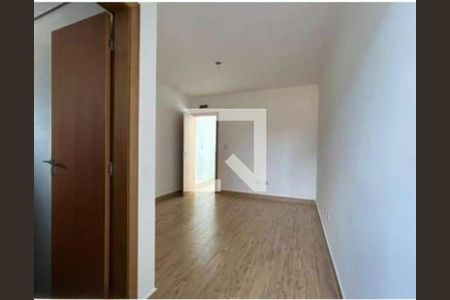 Casa à venda com 3 quartos, 127m² em Jardim Picolo, São Paulo