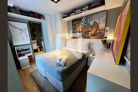 Casa à venda com 3 quartos, 200m² em Vila Olímpia, São Paulo