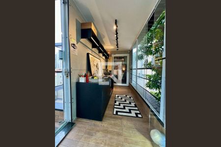 Casa à venda com 3 quartos, 200m² em Vila Olímpia, São Paulo