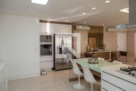 Cozinha de apartamento à venda com 3 quartos, 202m² em Vila Galvão, Guarulhos