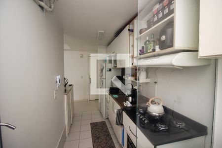 Cozinha e Área de Serviço de apartamento à venda com 2 quartos, 62m² em Cavalhada, Porto Alegre