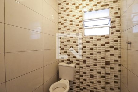 Banheiro e Área de Serviço de apartamento à venda com 1 quarto, 190m² em Vila Aurora (zona Norte), São Paulo