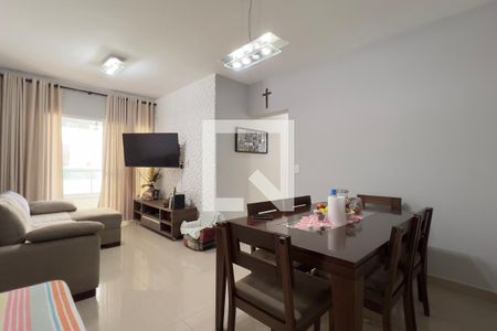 Sala de apartamento à venda com 3 quartos, 83m² em Jardim Las Vegas, Guarulhos