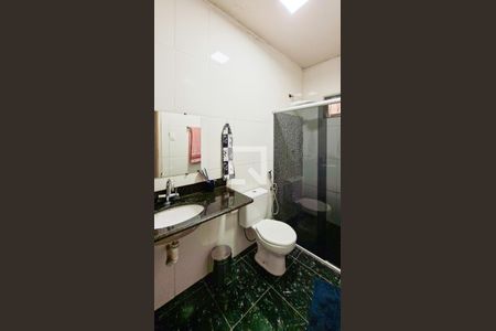Banheiro de casa à venda com 3 quartos, 360m² em Bom Jesus, Belo Horizonte