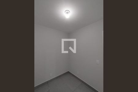 Quarto 2 de apartamento para alugar com 2 quartos, 38m² em Vila Nair, São Paulo