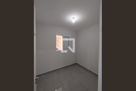 Quarto 2 de apartamento para alugar com 2 quartos, 38m² em Vila Nair, São Paulo