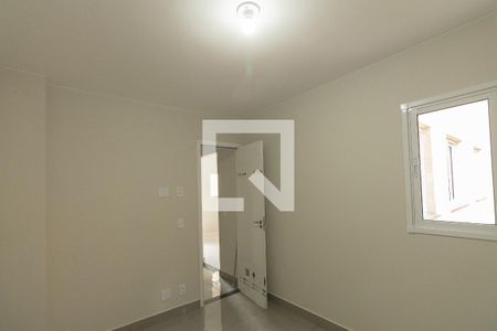 Quarto 1 de apartamento para alugar com 2 quartos, 39m² em Vila Nair, São Paulo