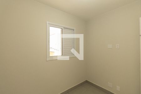 Quarto 2 de apartamento para alugar com 2 quartos, 39m² em Vila Nair, São Paulo