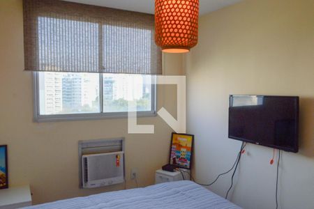 Quarto 1 de apartamento para alugar com 2 quartos, 50m² em Recreio dos Bandeirantes, Rio de Janeiro