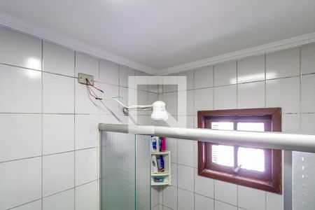 Suite Banheiro de casa para alugar com 2 quartos, 120m² em Jardim Ester Yolanda, São Paulo