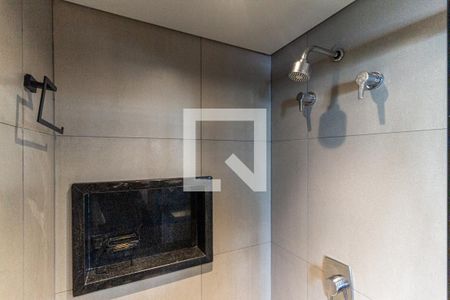 Banheiro de kitnet/studio para alugar com 1 quarto, 40m² em Centro, São Paulo