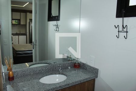 Banheiro de kitnet/studio à venda com 1 quarto, 26m² em Vila Buarque, São Paulo