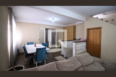 Sala (superior) de casa à venda com 3 quartos, 150m² em Vila Nova York, São Paulo