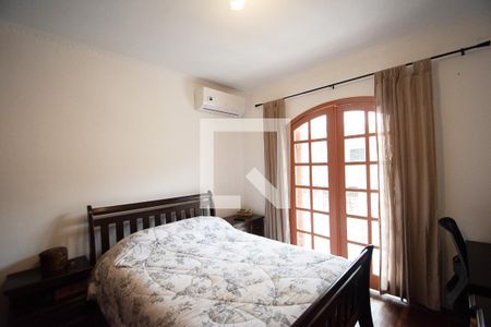 quarto 1 de casa à venda com 3 quartos, 183m² em Vila Madalena, São Paulo