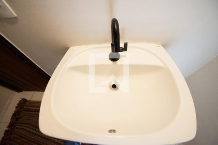 lavabo de casa à venda com 3 quartos, 183m² em Vila Madalena, São Paulo