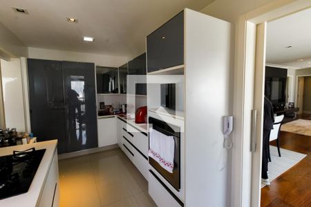 Cozinha - Armários de apartamento à venda com 3 quartos, 142m² em Vila Andrade, São Paulo
