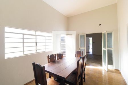 Sala de Jantar de casa à venda com 4 quartos, 195m² em Bosque, Campinas
