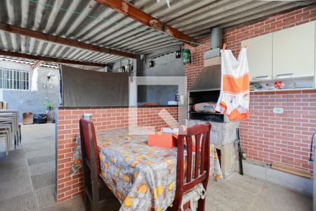 Área de serviço e lazer de casa para alugar com 5 quartos, 280m² em Vila Amalia (zona Norte), São Paulo