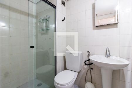 Banheiro de apartamento à venda com 1 quarto, 42m² em Pinheiros, São Paulo