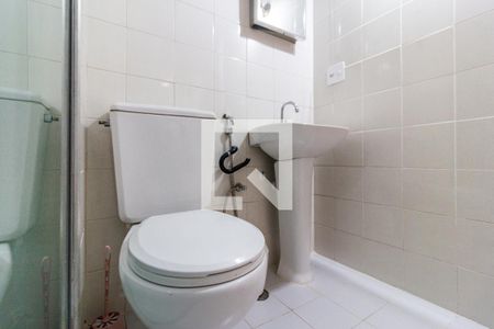 Banheiro de apartamento à venda com 1 quarto, 42m² em Pinheiros, São Paulo