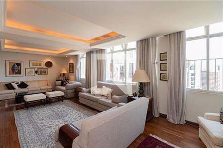 Apartamento à venda com 4 quartos, 213m² em Santa Cecilia, São Paulo