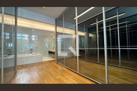 Apartamento à venda com 2 quartos, 230m² em Bela Vista, São Paulo