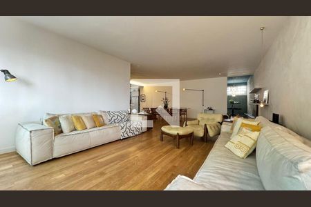 Apartamento à venda com 2 quartos, 230m² em Bela Vista, São Paulo
