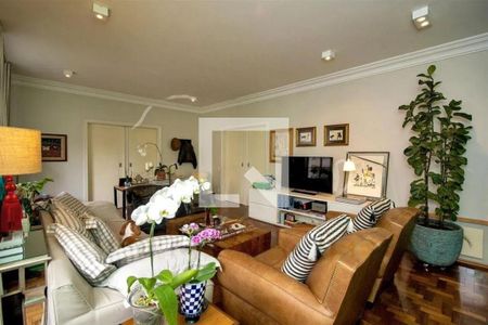 Apartamento à venda com 3 quartos, 187m² em Cerqueira César, São Paulo