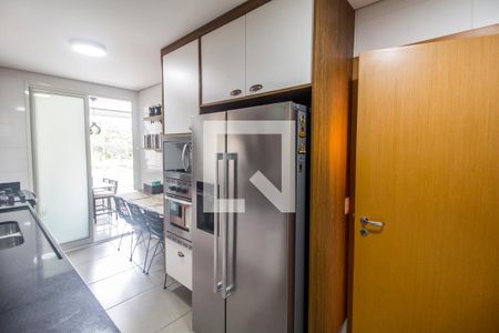 Cozinha de apartamento à venda com 3 quartos, 136m² em Centro Empresarial Tamboré, Santana de Parnaíba