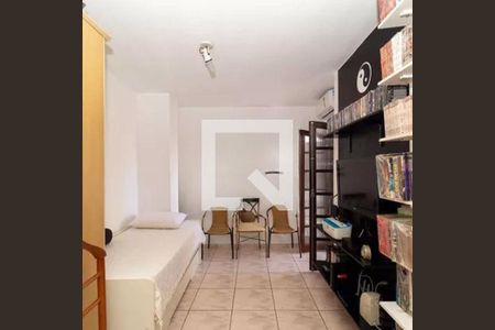 Casa à venda com 4 quartos, 150m² em Chácara Seis de Outubro, São Paulo